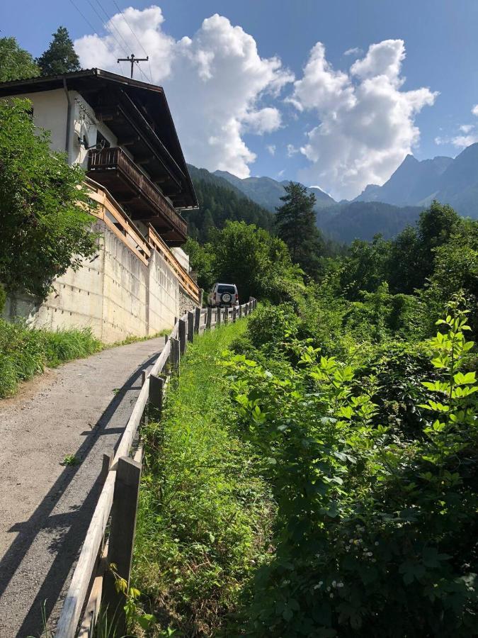 Haus Roberto Panoramablick Oetz Apartman Kültér fotó